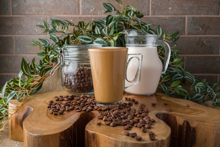 Café com leite do Joca Café